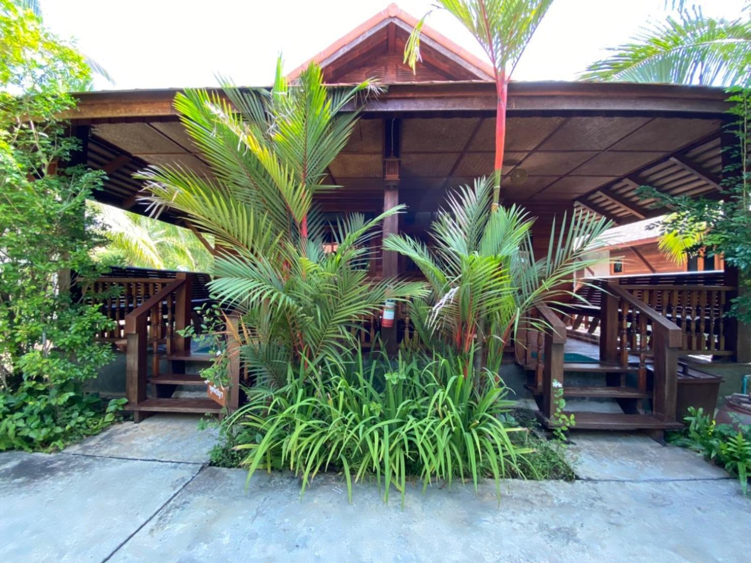 Maikaew Damnoen Resort Damnoen Saduak Exterior photo